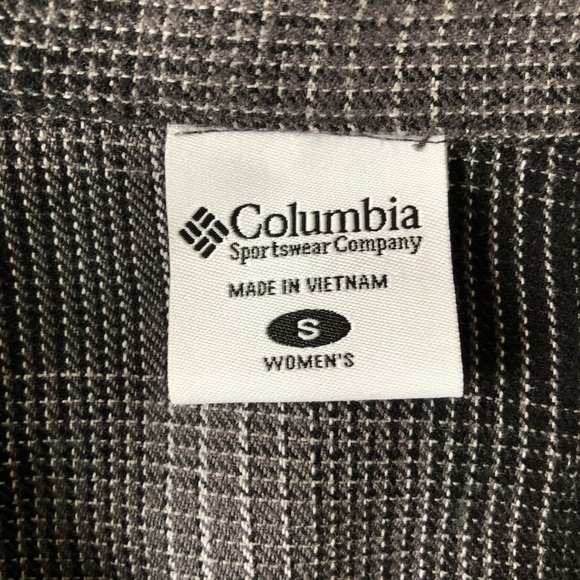 Columbia Black & Grey Plaid Flannel Button Down Shirt Size Small - Picture 5 of 5